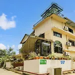 Shradha Luxury Room