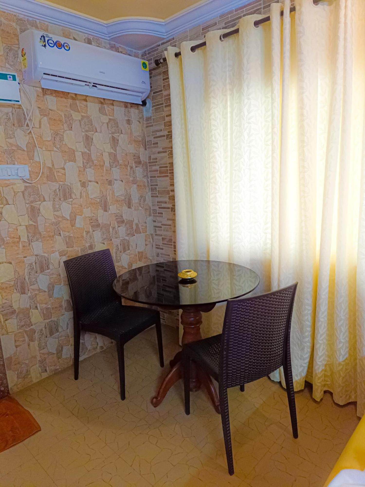 Shradha Luxury * Calangute